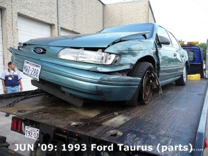JUN '09: 1993 Ford Taurus (parts)