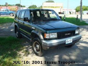2001 Isuzu Trooper DSC03376 - 300x225