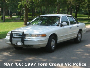 MAY '06: 1997 Ford Crown Vic Police