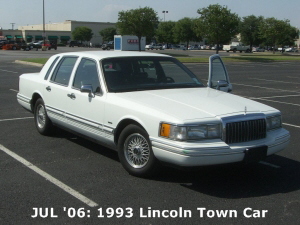 JUL '06: 1993 Lincoln Town Car